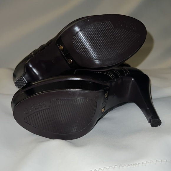 NWOT GUESS STILETTO BOOTS - Picture 6 of 7